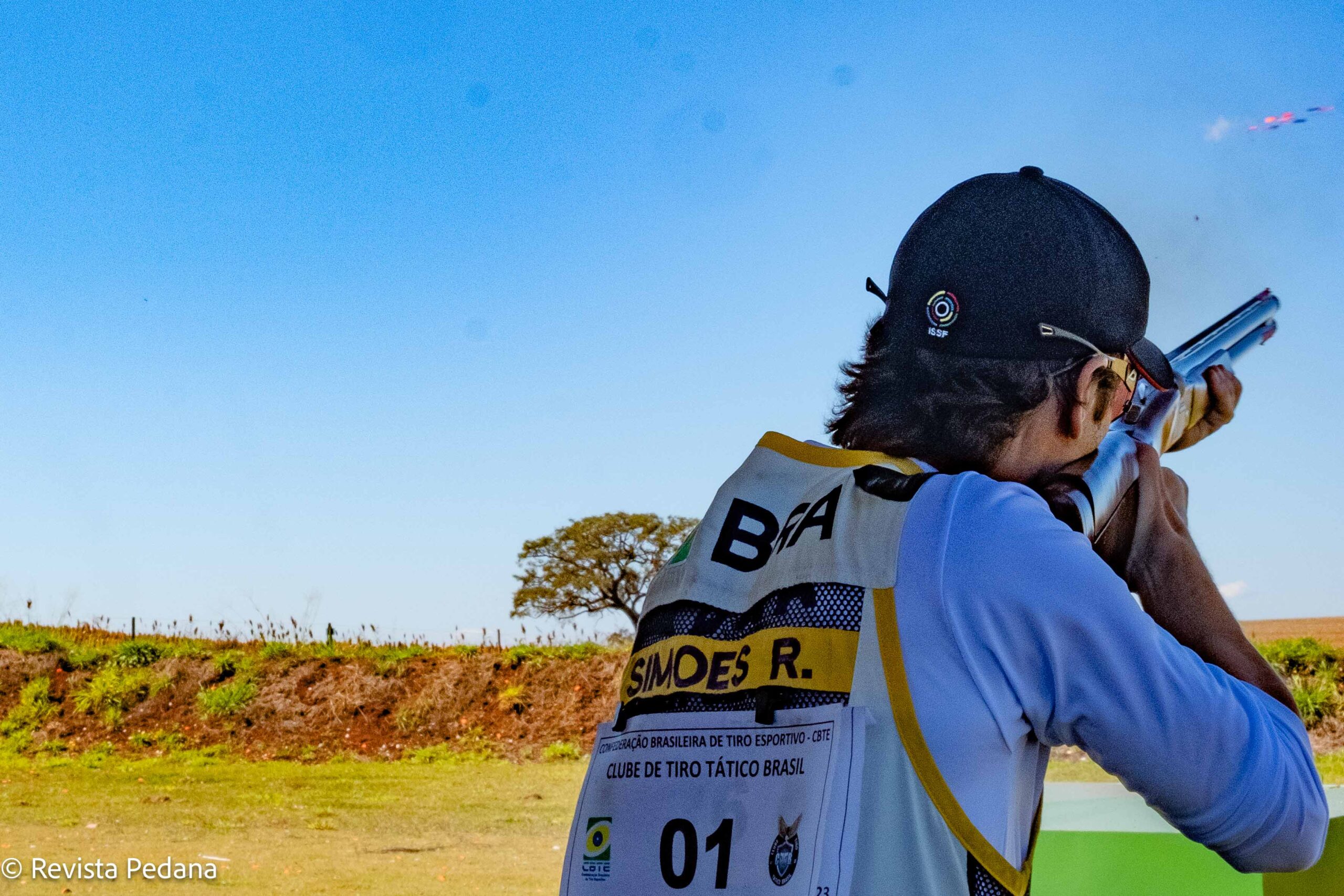 FRIO E DESAFIOS NA 4ª ETAPA DO CAMPEONATO BRASILEIRO DE EXCELÊNCIA DE TIRO AO PRATO REALIZADA NO CTB, EM UBERABA.