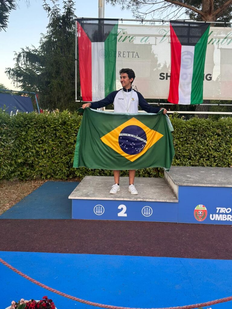 Haddy Gomes na Itália
