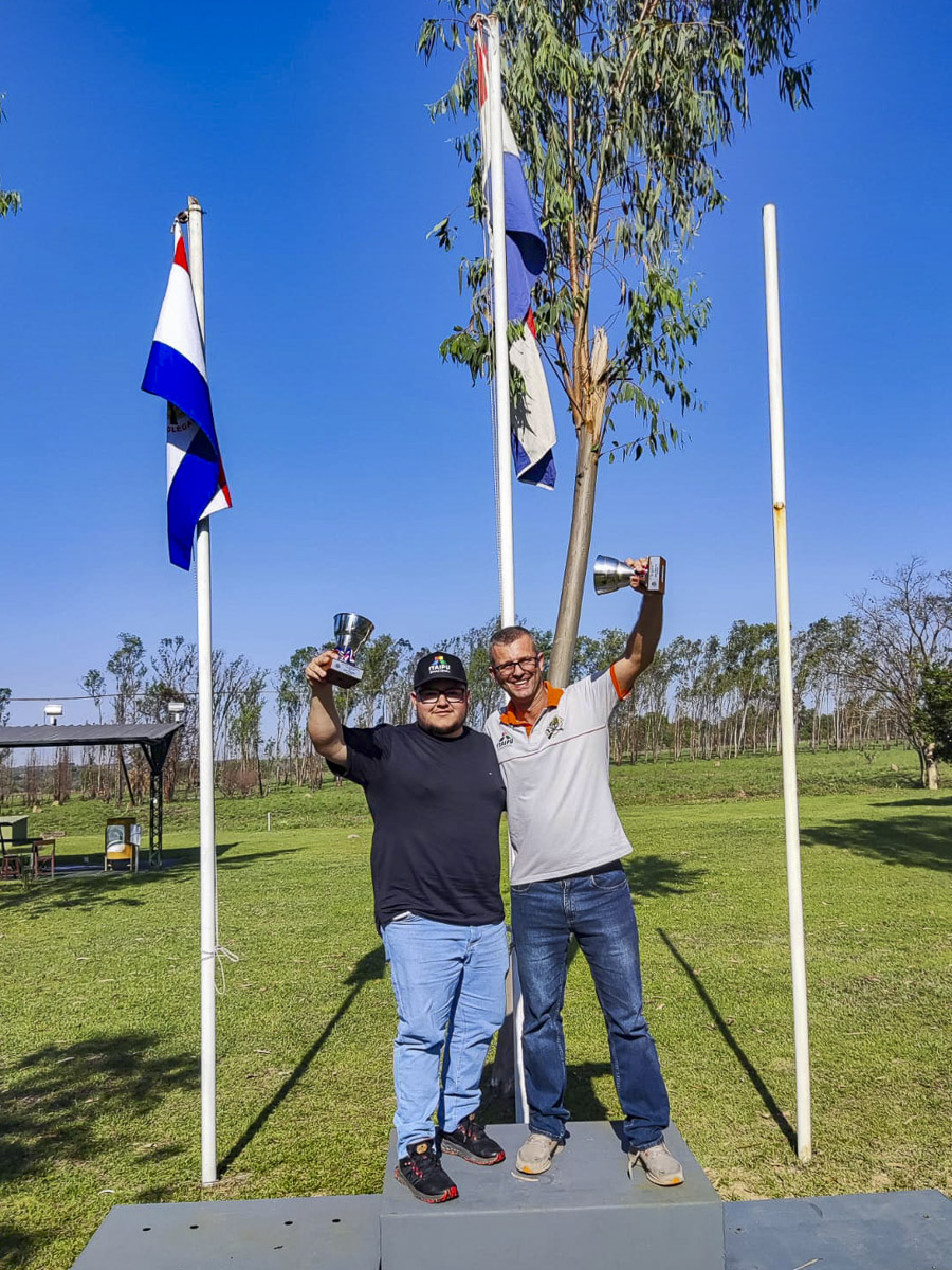 Atletas do CCTA de Foz do Iguaçu brilham em competições no Brasil e no Paraguai.
