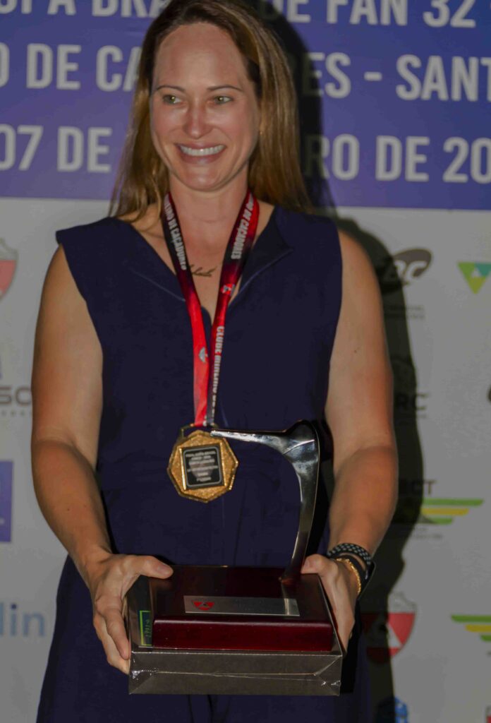 Scheila Menin na IX Copa Brasil de FAN 32 no CMC