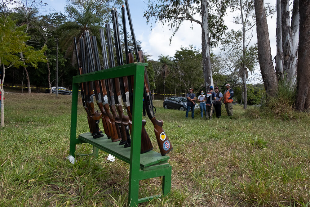 Reino unido discute regime de licenciamento de armas